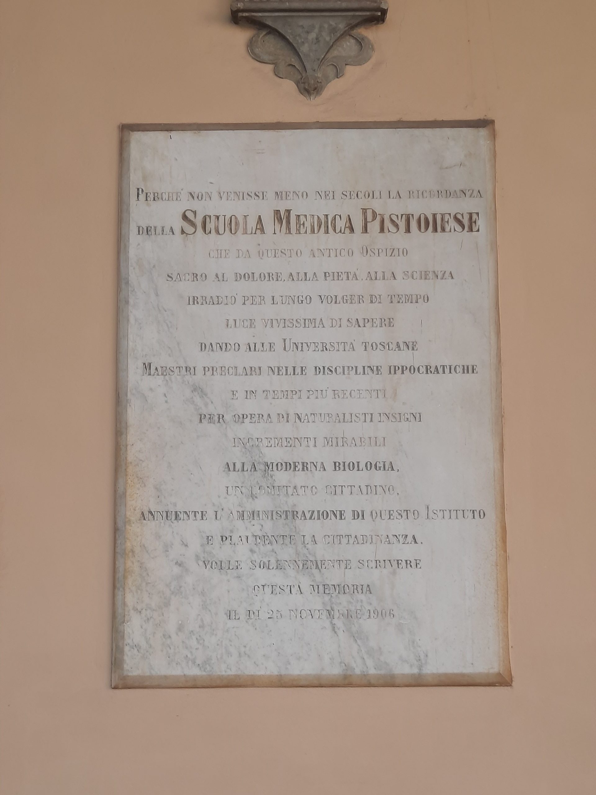 Scuola Medica Pistoiese memorial tablet, Ospedale del Ceppo, Pistoia - 03.jpg